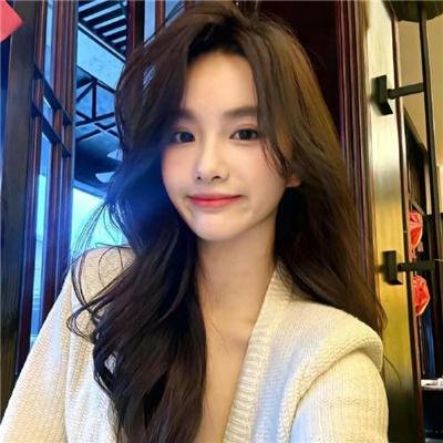 女儿国嬉春